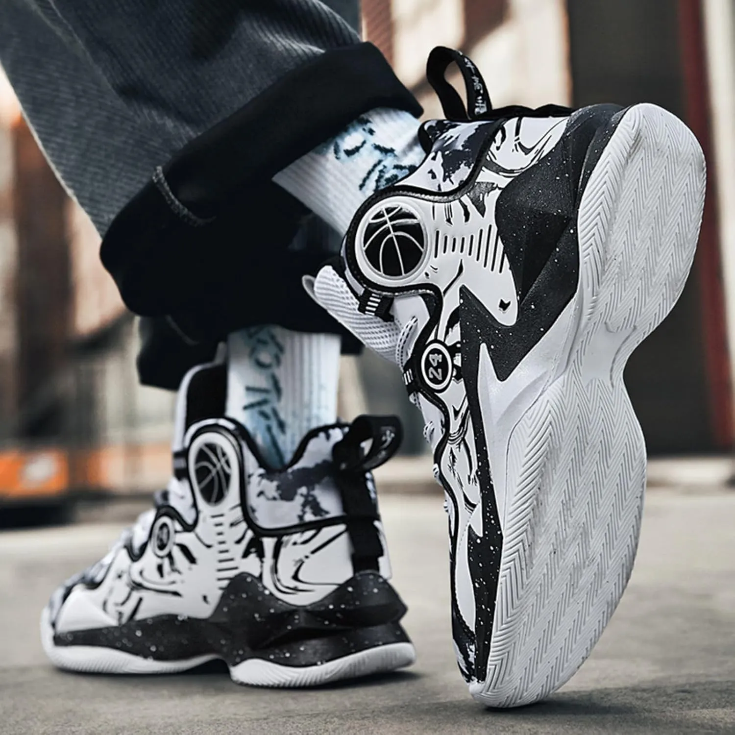 Anti Slip and wear-Resistant Basketball Shoes