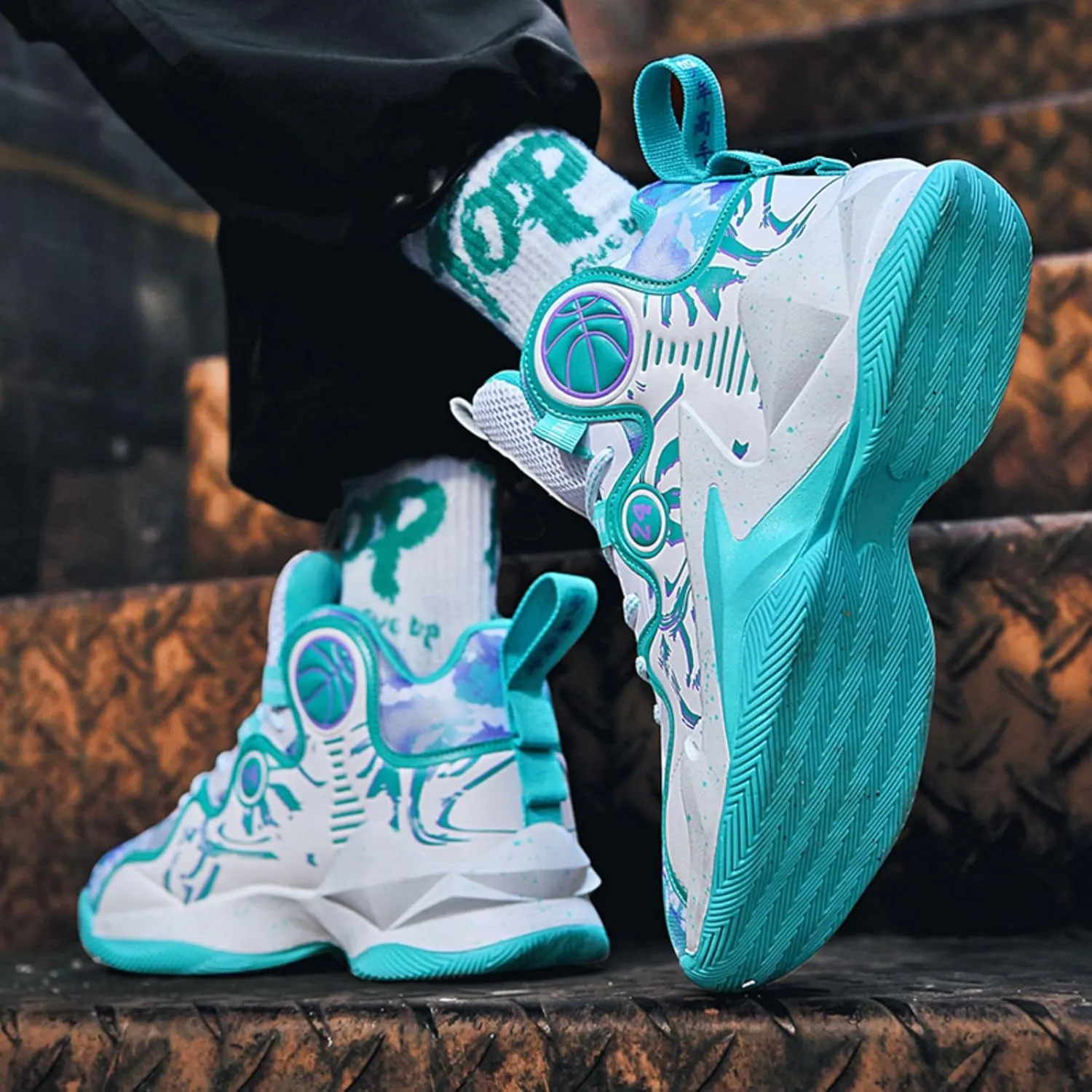 Anti Slip and wear-Resistant Basketball Shoes