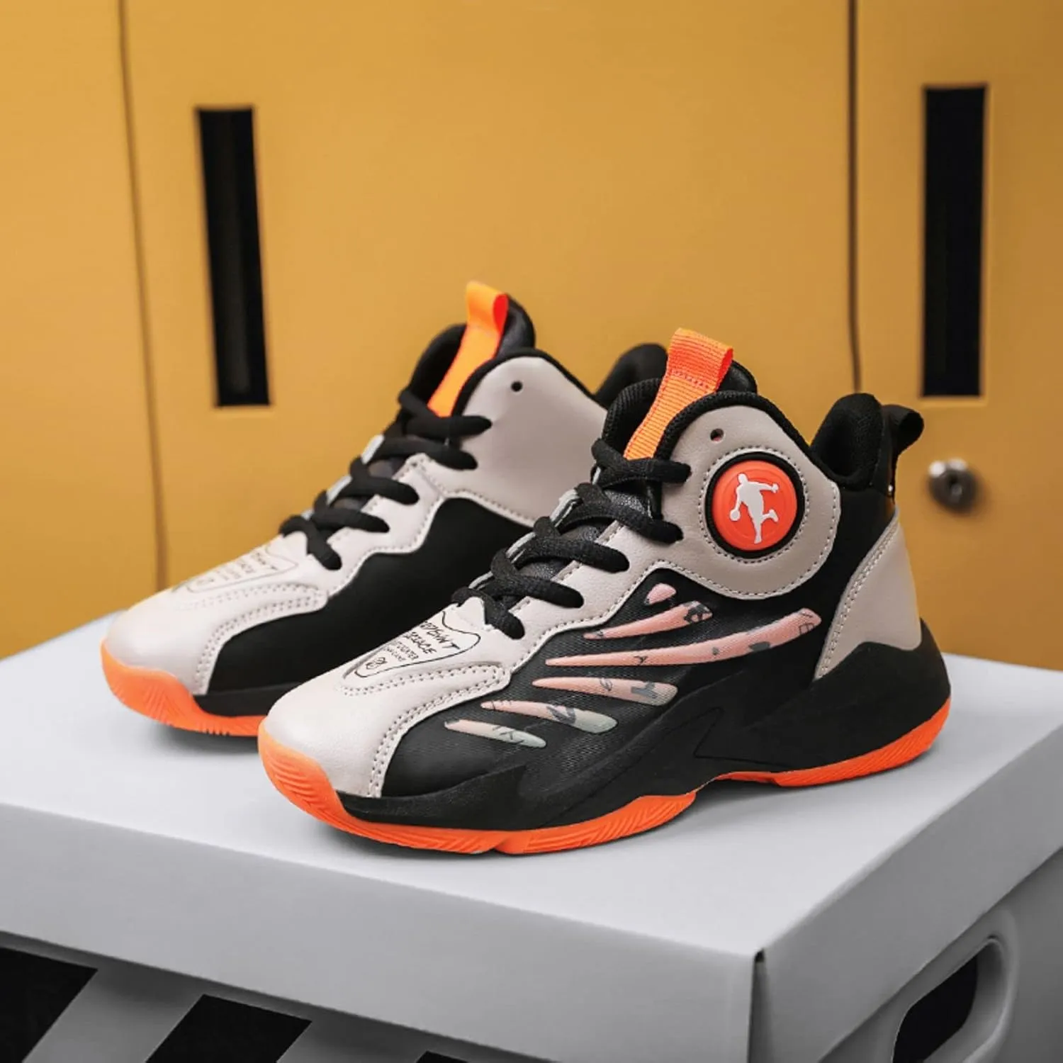 Anti Slip and wear-Resistant Sports Children's Basketball Shoes