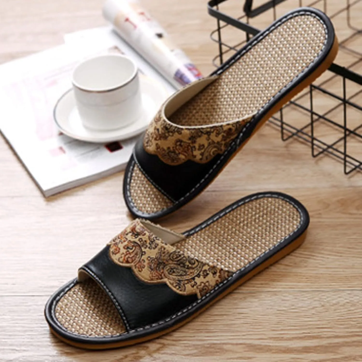 Bathroom Slippers Beach Slippers for Women Shower Shoes for Living Room Pool Beach Spa Public Showers