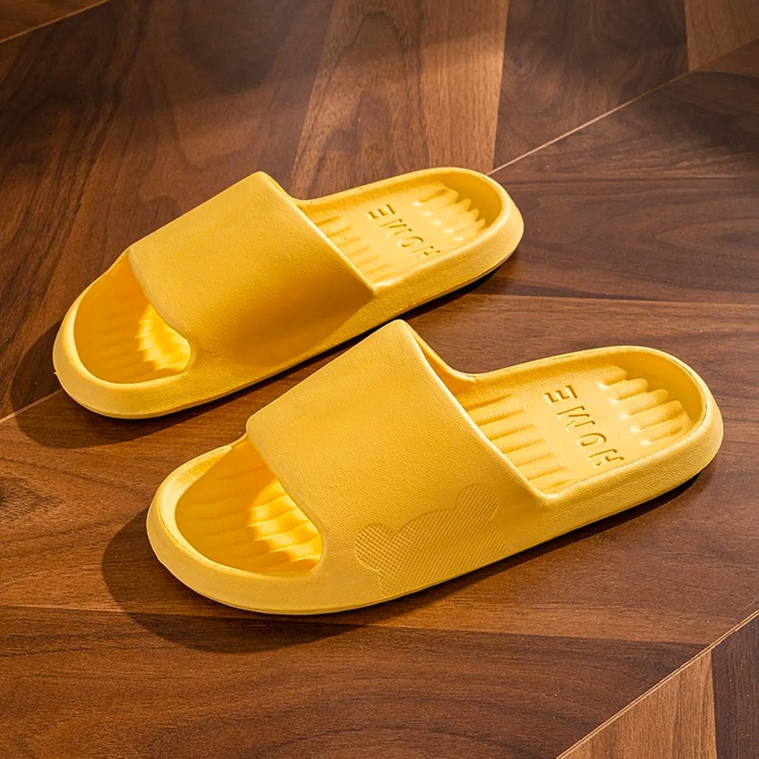 Bathroom Slippers Shower Slippers for Men Indoor Womens Slides Womens Non Slip Bath Slipper Indoor House Pool College Dorm