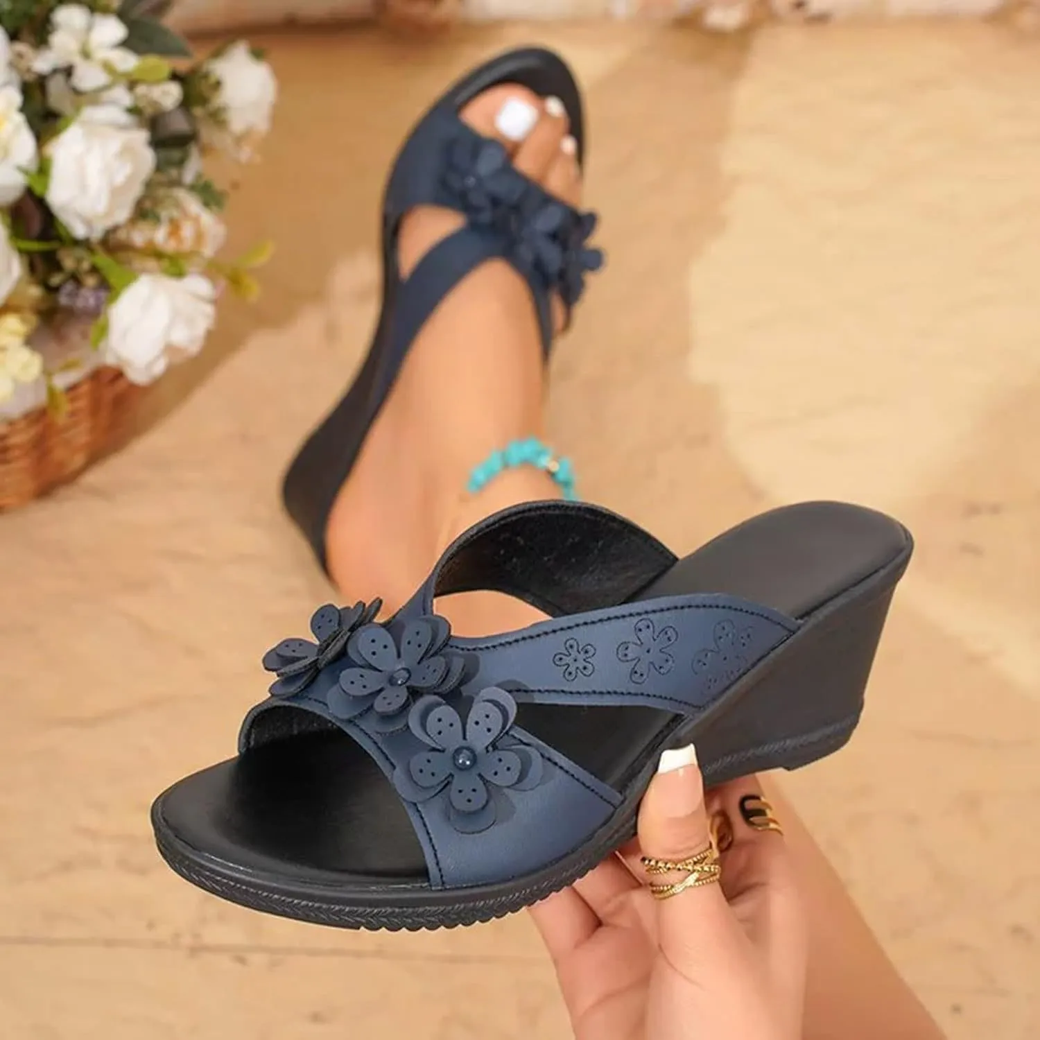Eduavar Sandals for Women 2025 Slip On Comfortable Open Toe Casual Platform Sandals Dressy Summer Shoes with Non-Slip Sole