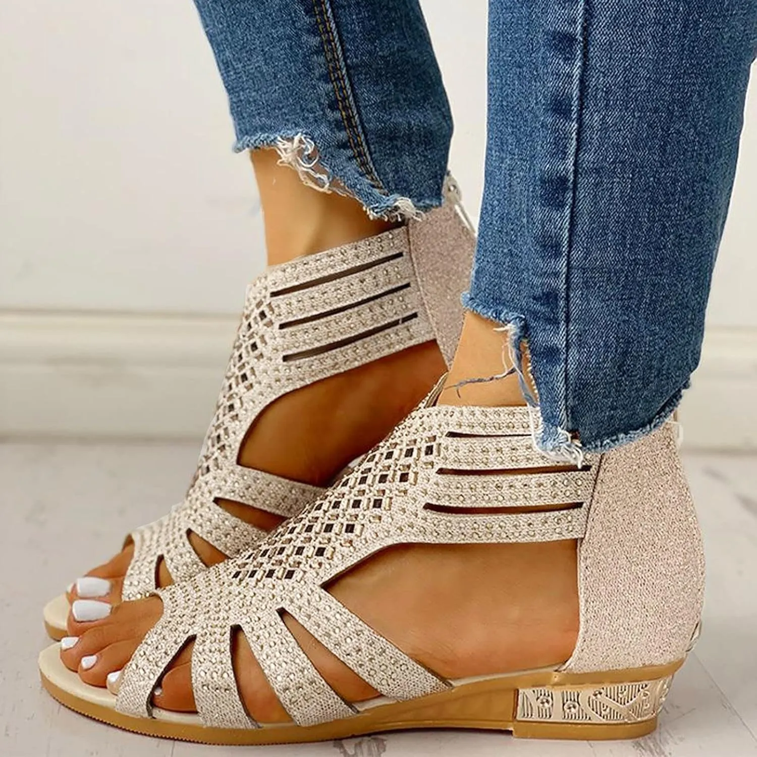 Eduavar Sandals for Women Casual Summer, Beach Sandals for Women Summer Gladiator Sandals Rhinestone Zip Up Low Wedge Sandals