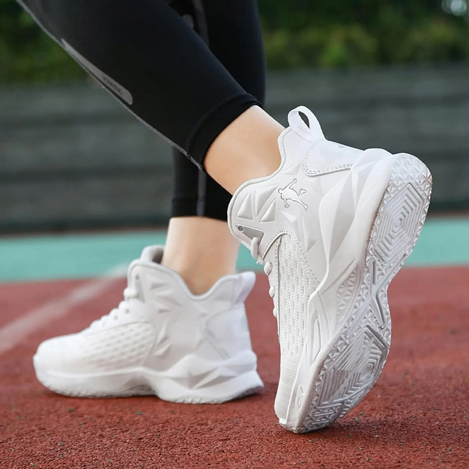 Fashion Anti-Slip Breathable wear-Resistant Children's Sports Basketball Shoes
