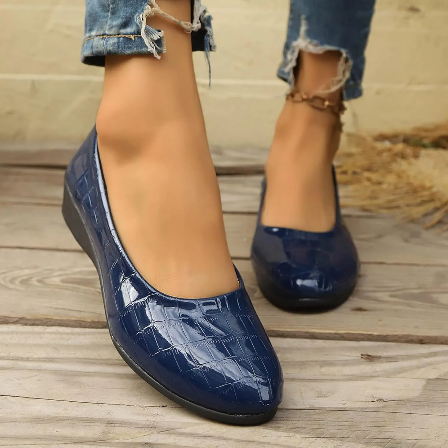 Flats for Women Soft Ballet Shoes Comfortable PU Leather Dressy Flat Shoes Round Toe Slip on Walking, Driving, Work