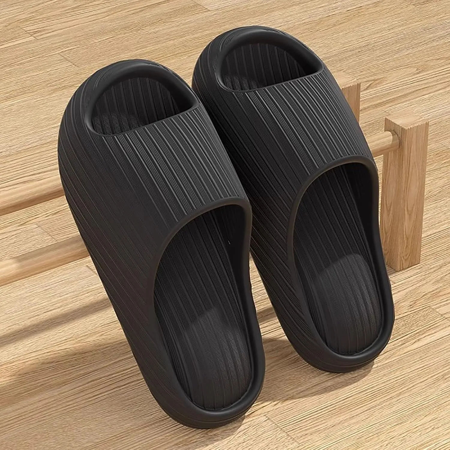 Indoor Slipper Mens Bath Slippers Womens Bathroom Slipper Cloud Slides Non Slip Non-Slip Drainage Hole