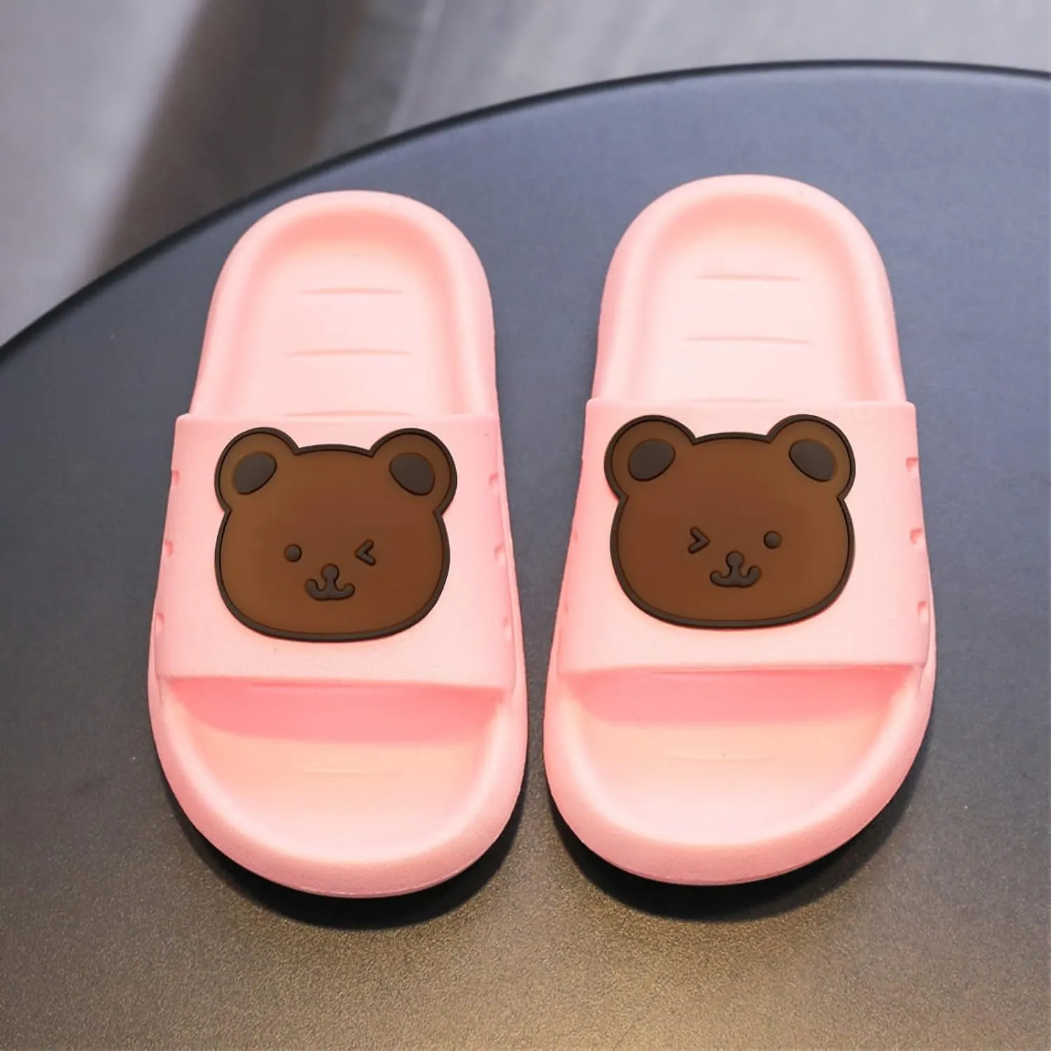Kids Cloud Slides Non-Slip Pillow Sandals for Boys Girls Quick Drying Bathroom Shower Slippers Sandals Summer Beach Pool Slippers Thick Sole House Casual EVA Anti-Slip Indoor Outdoor Summer Shoes