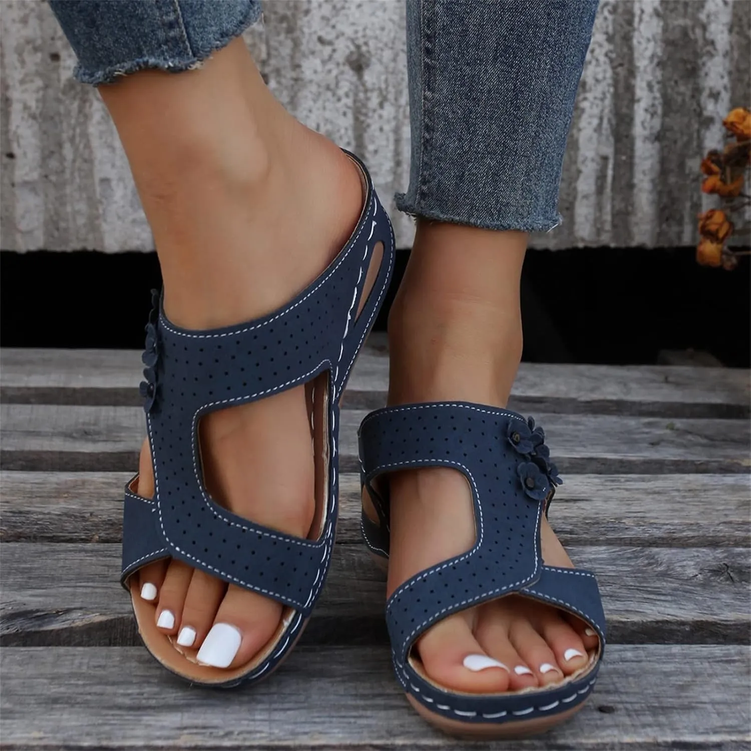 Ladmiple Womens Sandals Comfortable Walking Dressy Orthopedic Slippers Arch Support Orthotic Flip Flops Summer Beach Slides