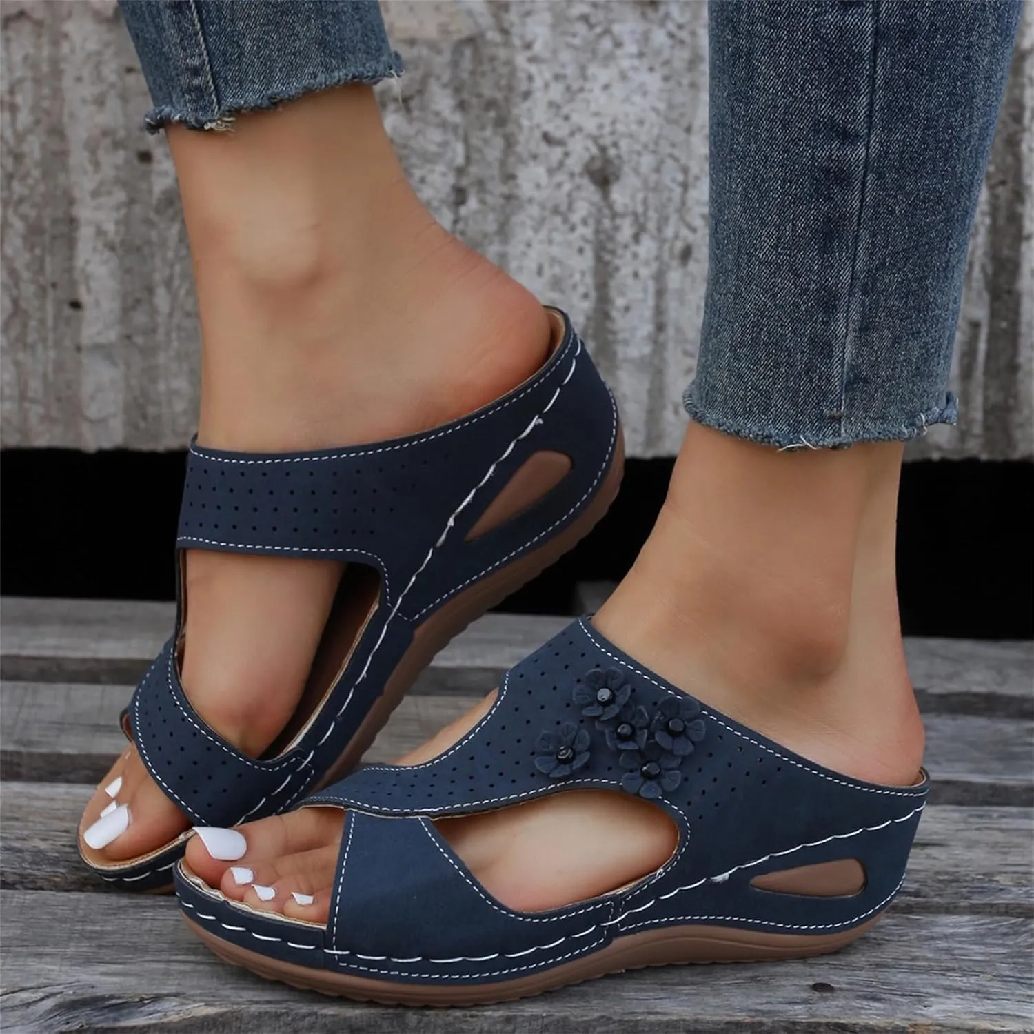 Ladmiple Womens Sandals Comfortable Walking Dressy Orthopedic Slippers Arch Support Orthotic Flip Flops Summer Beach Slides