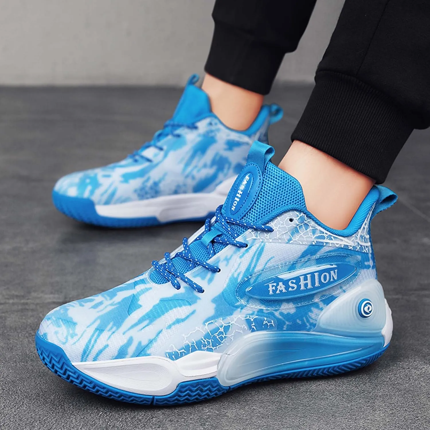 Mens and Womens Non Alip and Breathable Running Shoes High Elasticity Basketball Sneakers Lace Up Mid Top Hiking Shoes Rbber Soles Durable Walking Shoes Competitive Badminton Shoes