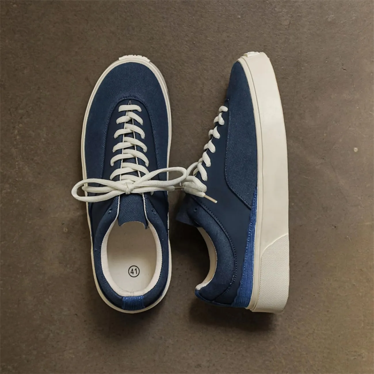 Men's Casual Lace-Up Sneakers Comfortable Chunky Low Top Walking Shoes Retro Skate Shoes