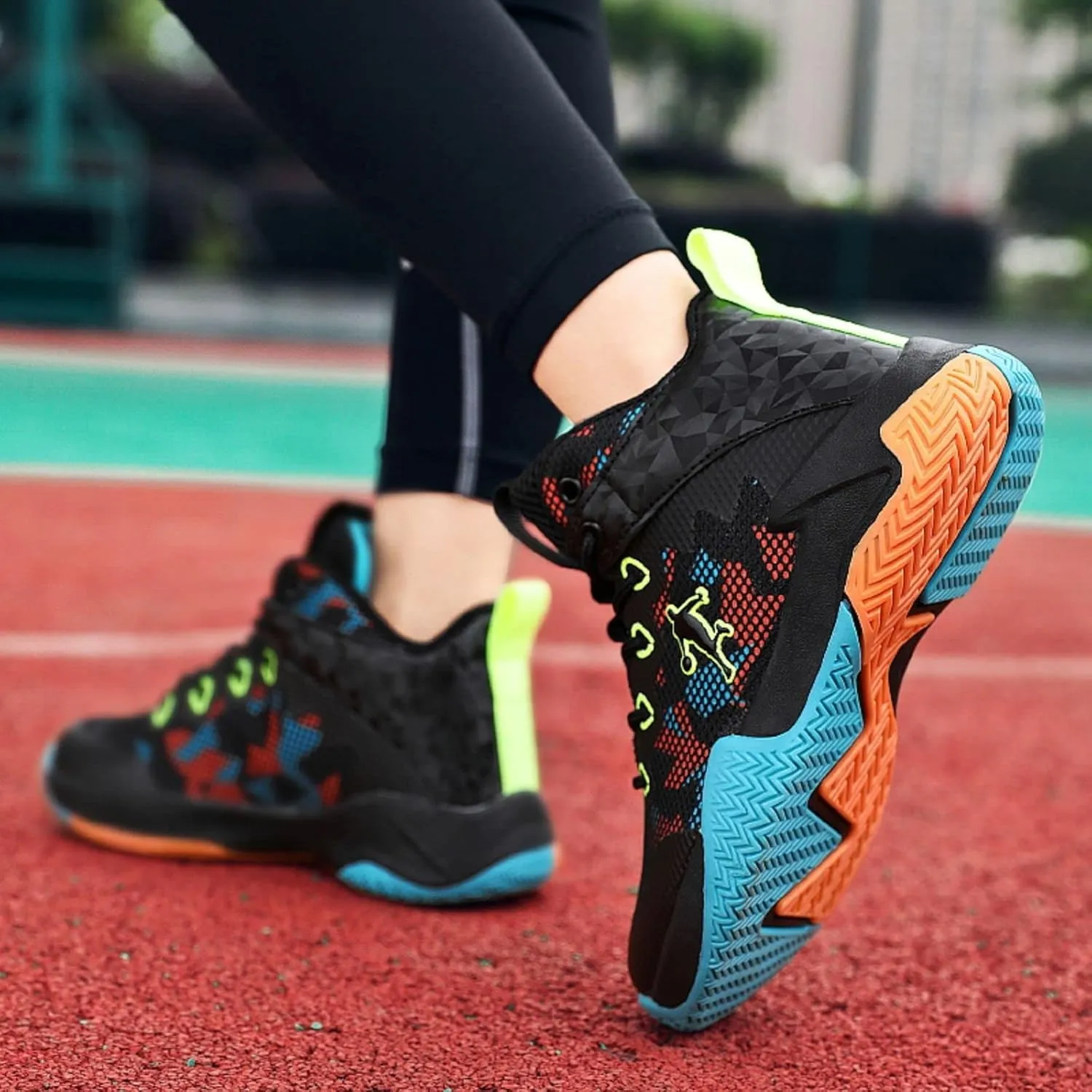 New Anti Slip and wear-Resistant Sports Basketball Shoes for Children