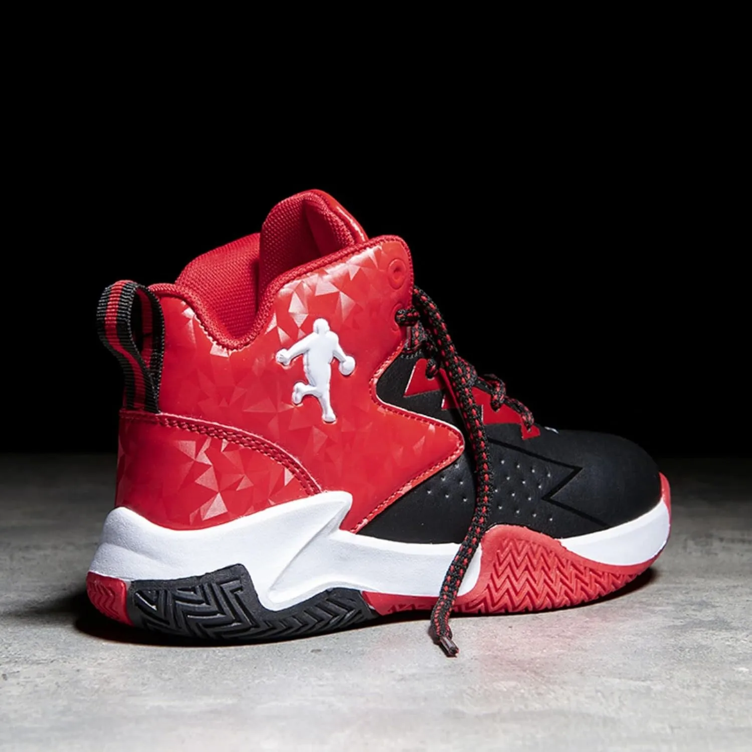 New Anti Slip and wear-Resistant Sports Basketball Shoes for Children