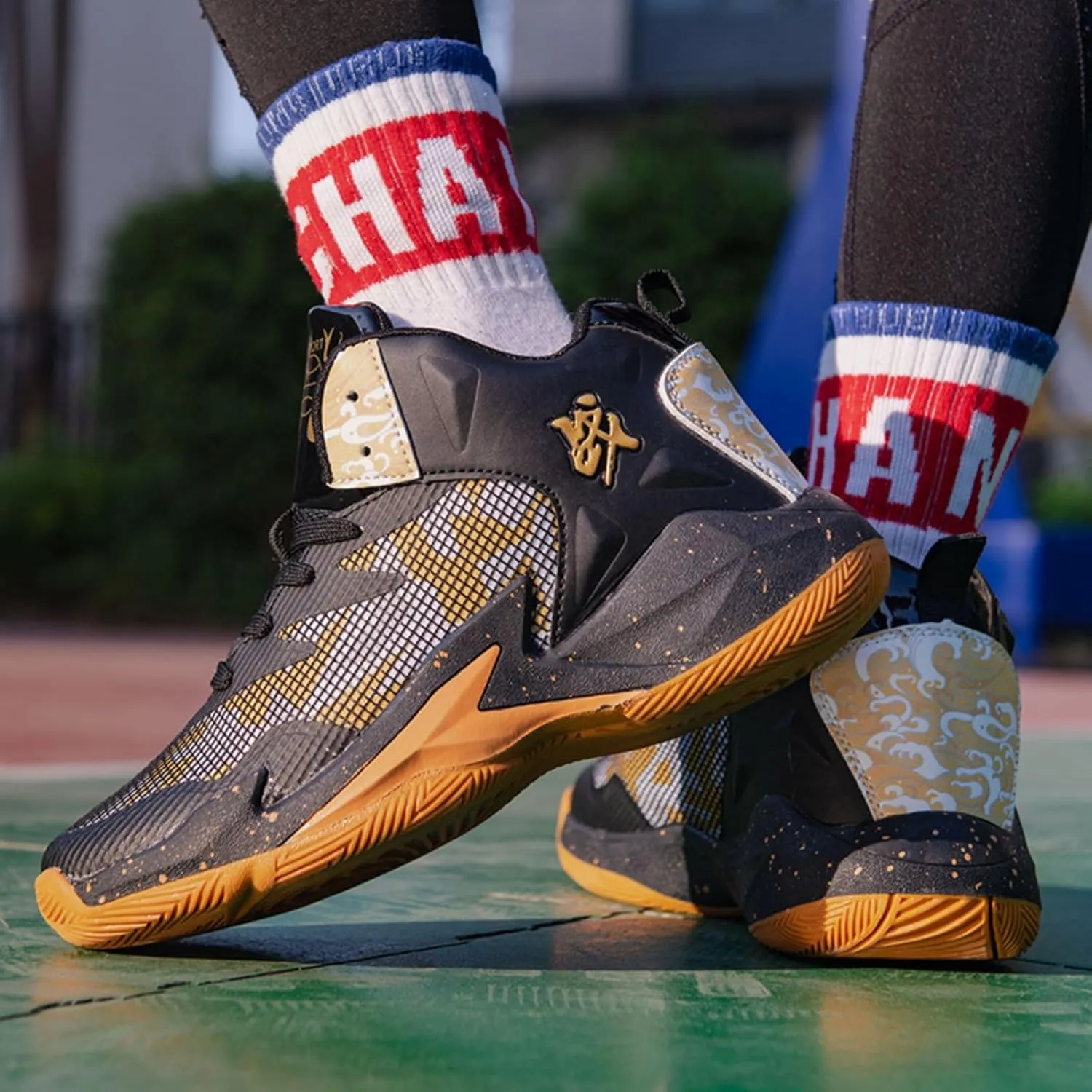 New Anti Slip and wear-Resistant Sports Basketball Shoes for Children