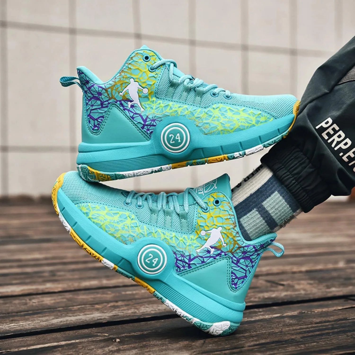 New Anti Slip and wear-Resistant Sports Basketball Shoes for Children