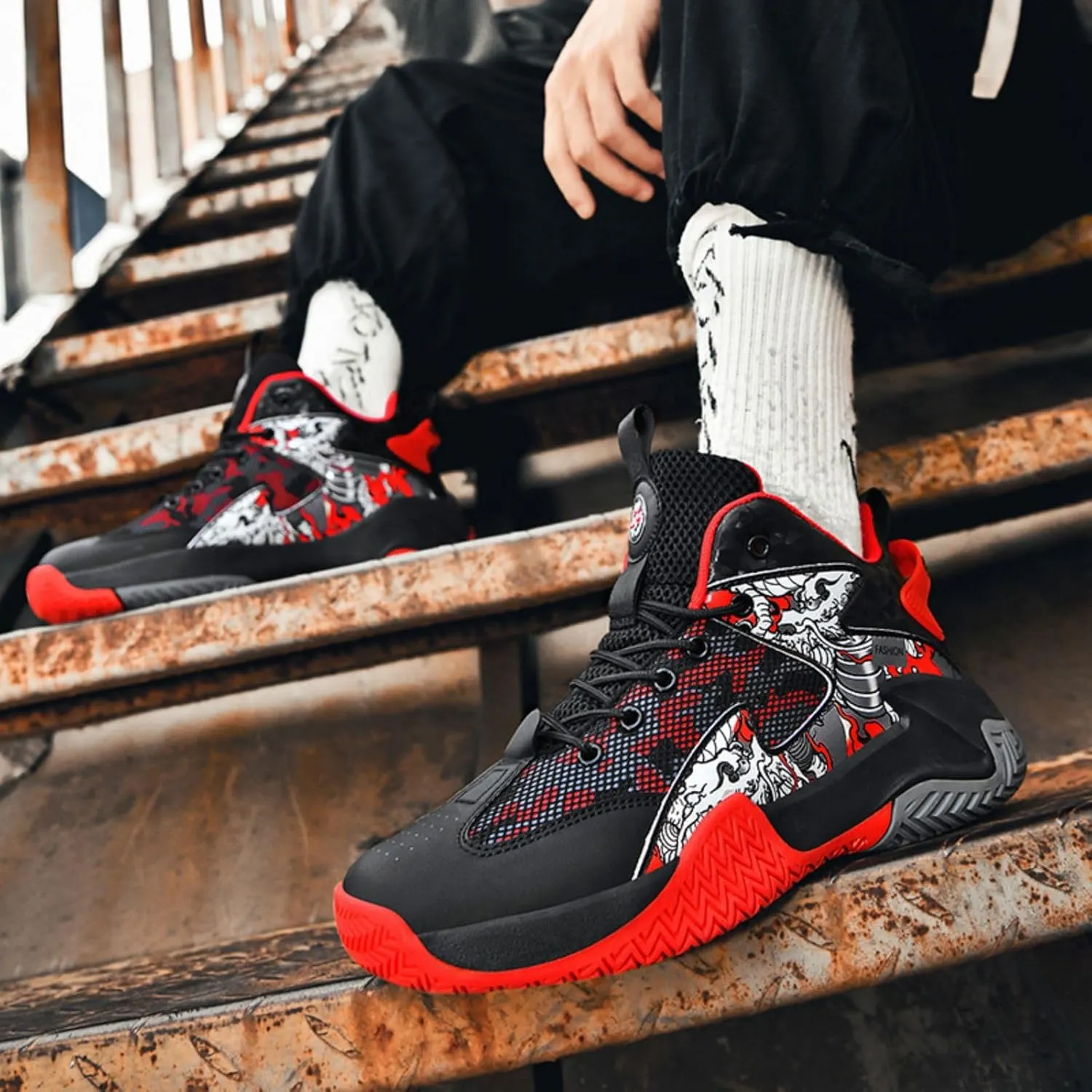 New Anti Slip and wear-Resistant Sports Basketball Shoes for Children