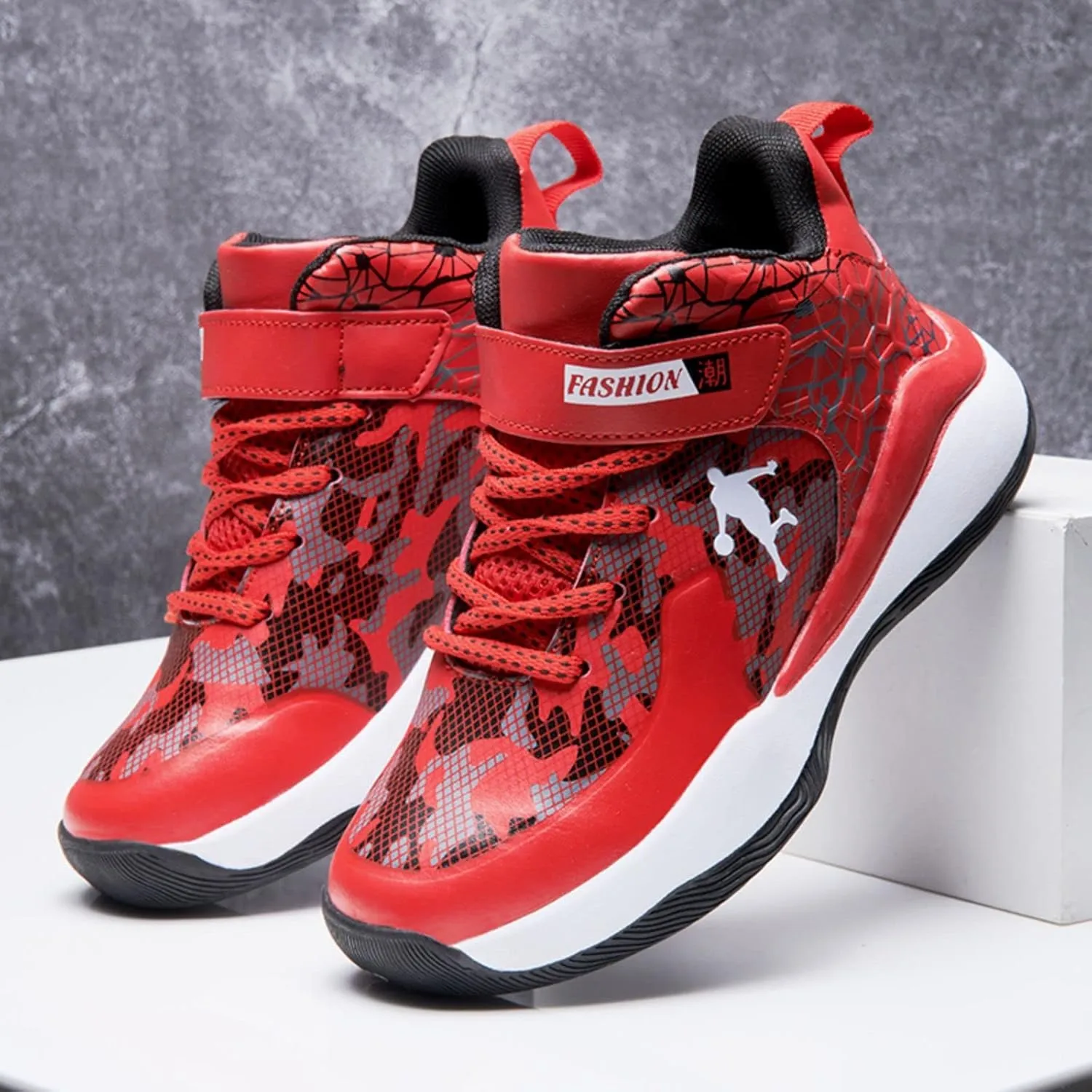 New Anti Slip and wear-Resistant Sports Basketball Shoes for Children