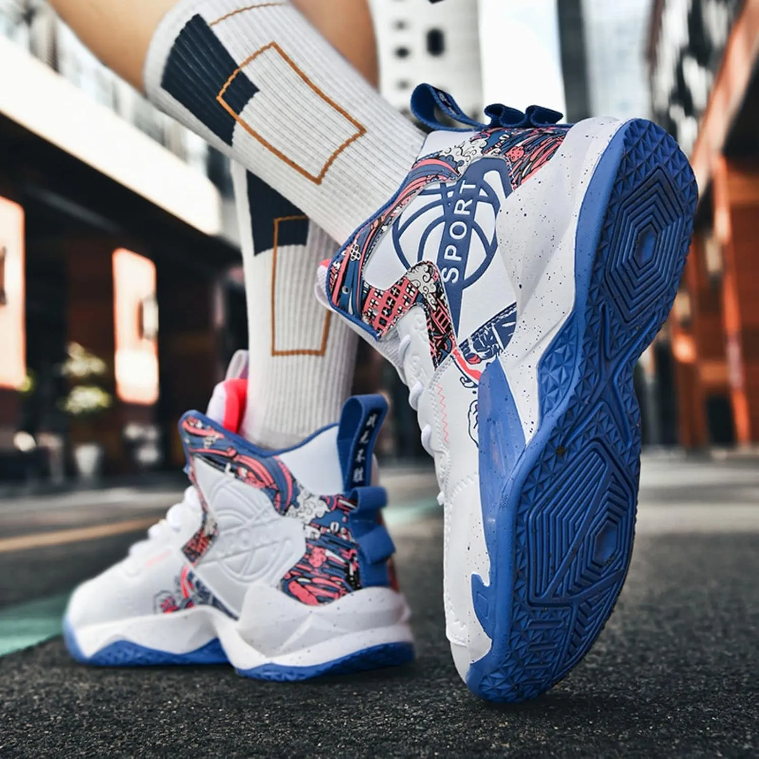 New Anti Slip Fashion high top Basketball Shoes