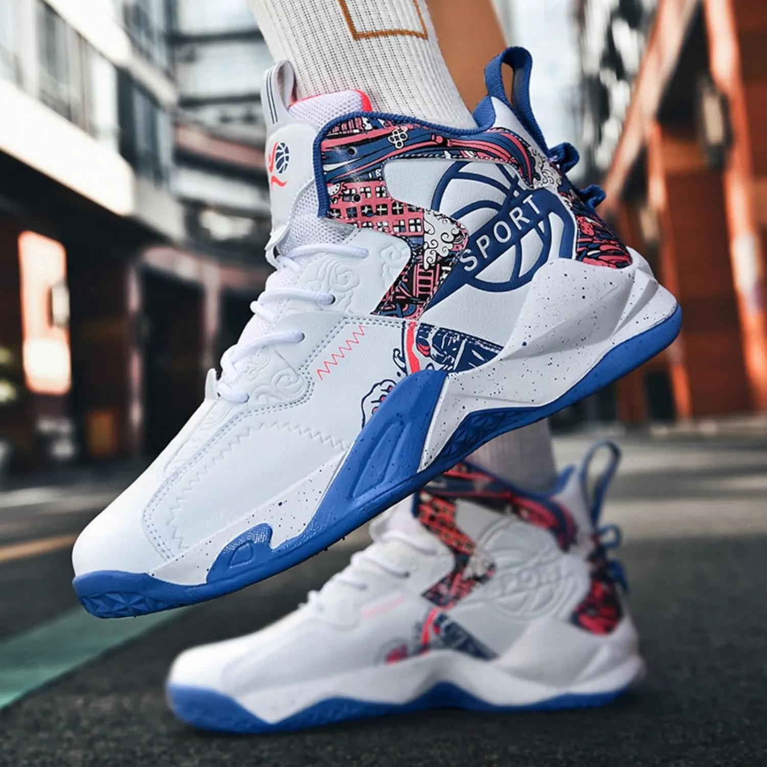 New Anti Slip Fashion high top Basketball Shoes