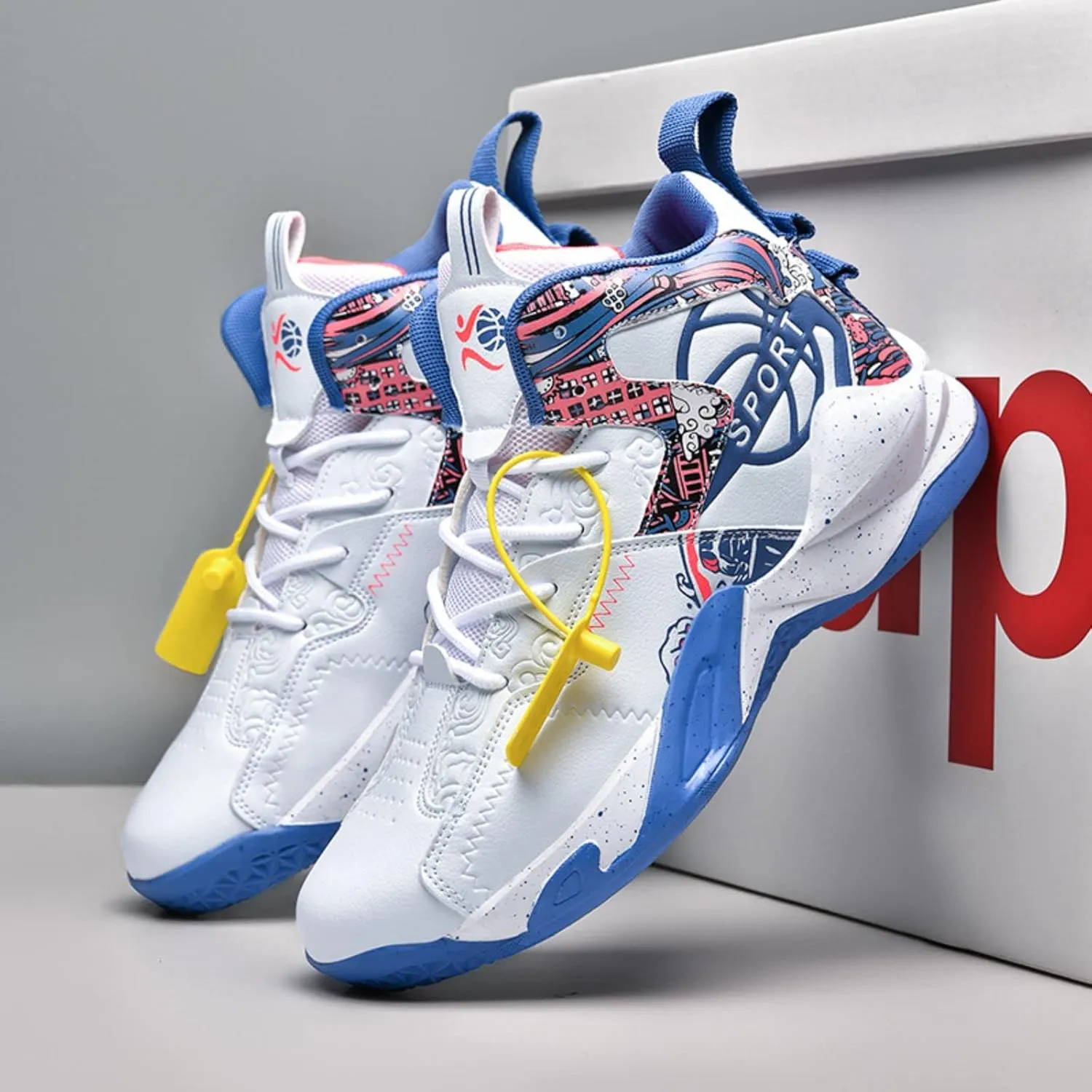 New Anti Slip Fashion high top Basketball Shoes