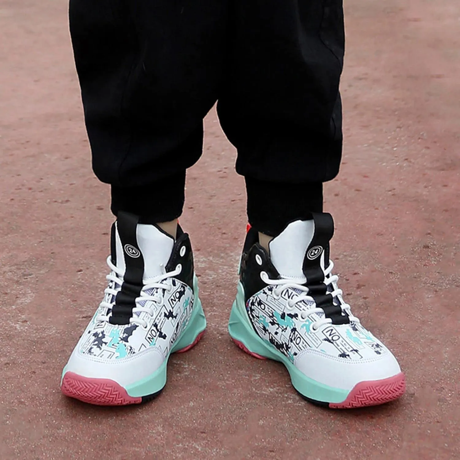 New Anti Slip Sports Basketball Shoes for Children