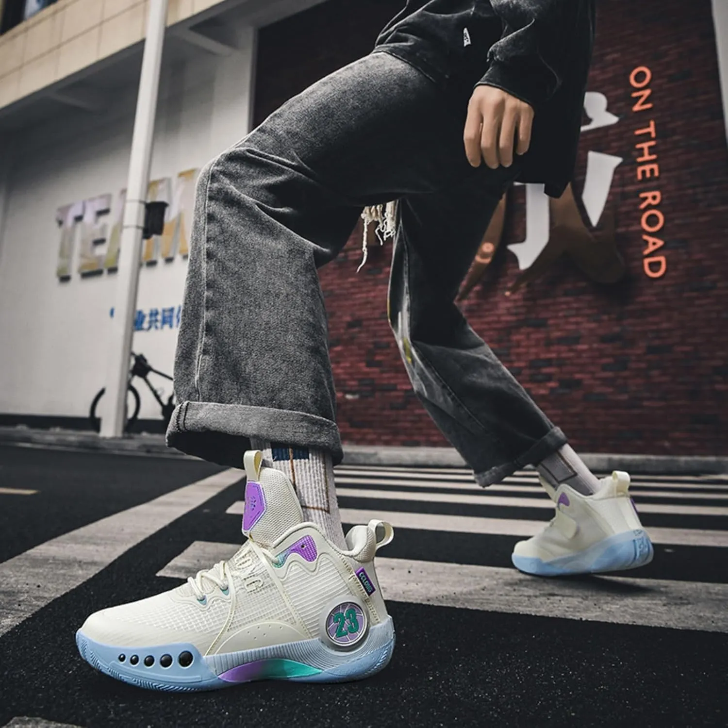 New Anti Slip wear-Resistant Fashion Basketball Shoes