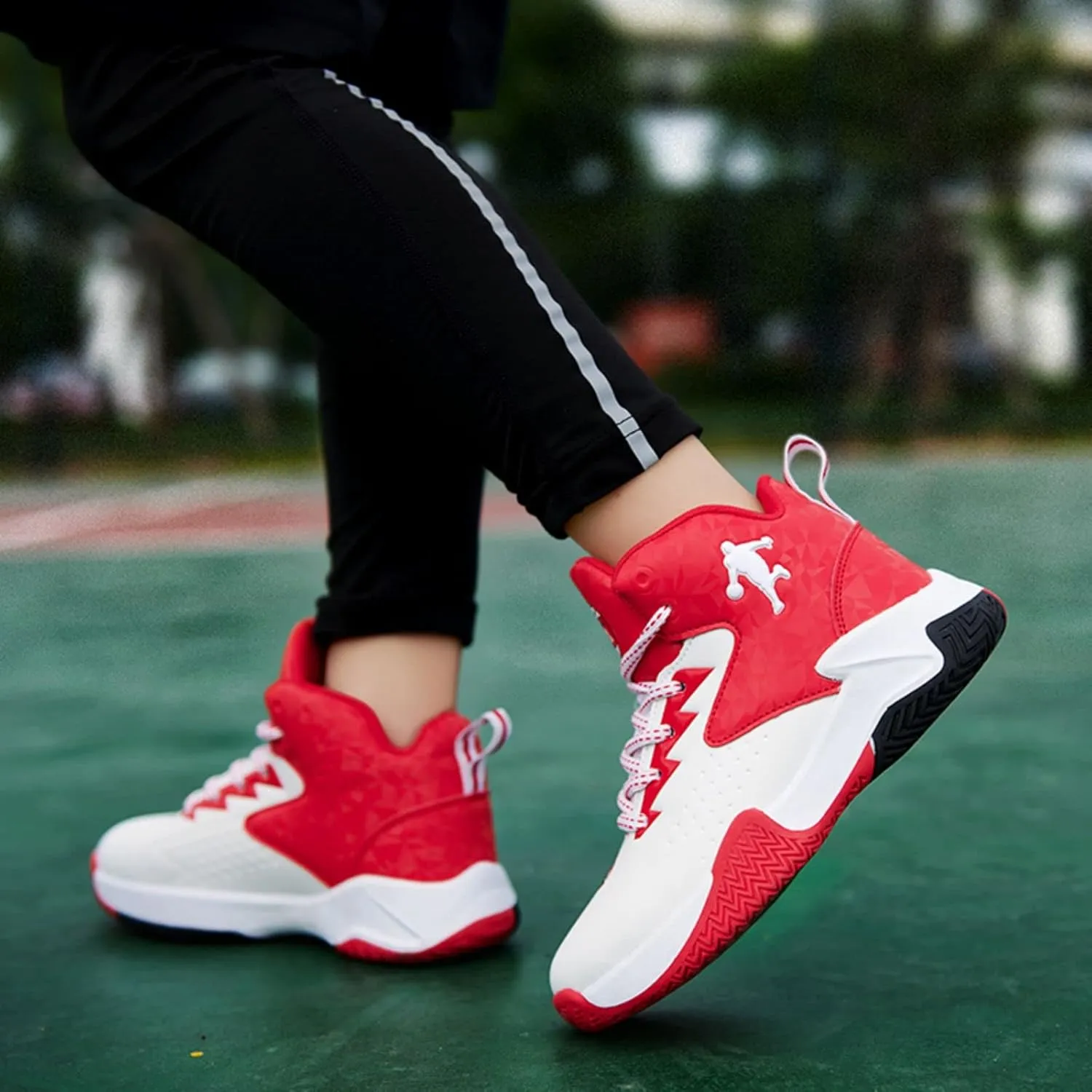 New Anti Slip wear-Resistant Fashionable Children's Sports Basketball Shoes