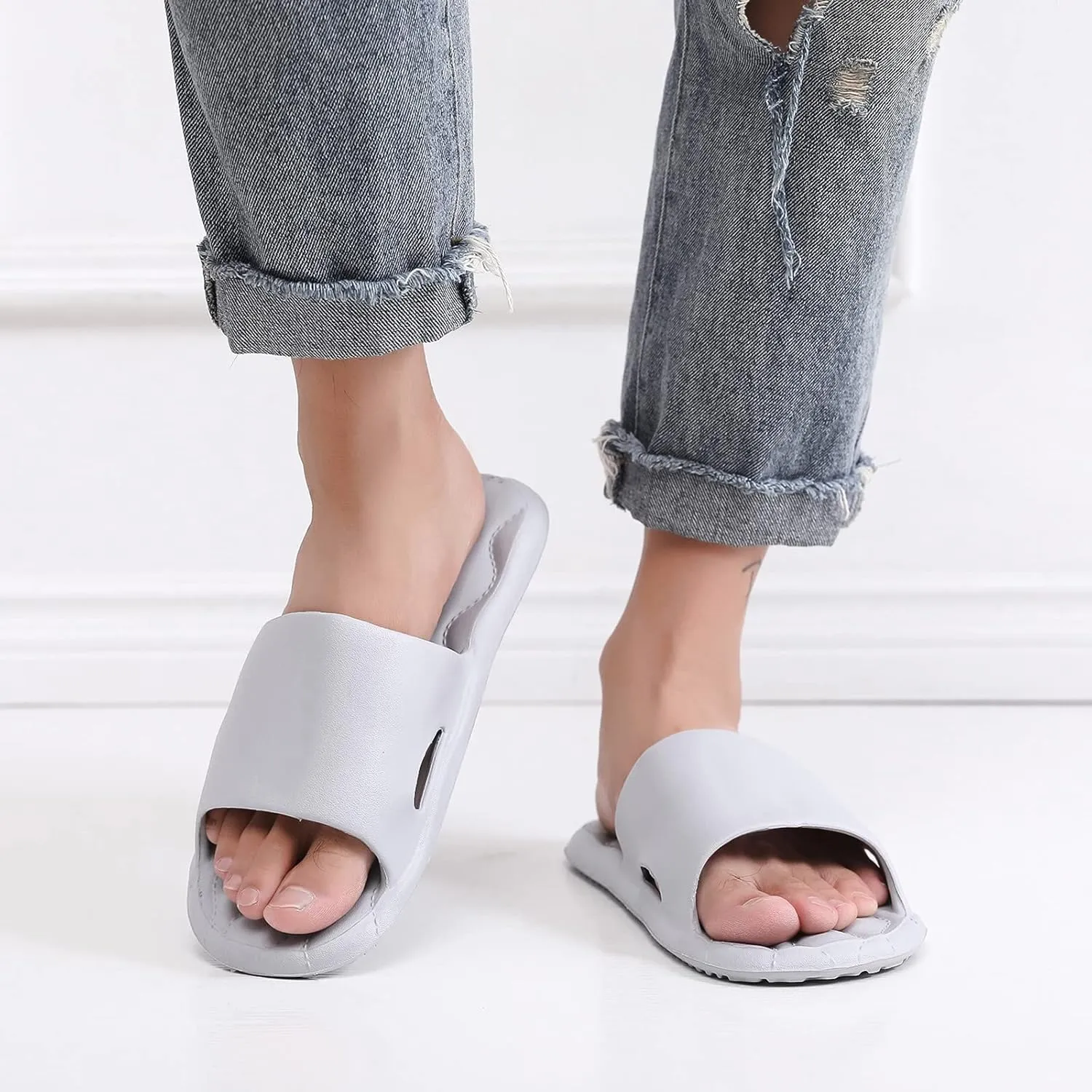 Shower Slippers for Men Indoor Slippers for Men Shower Bathroom Sandals Pillow Women and Womens Shoes Bathroom House and Pool Sandals Flip Flops Women