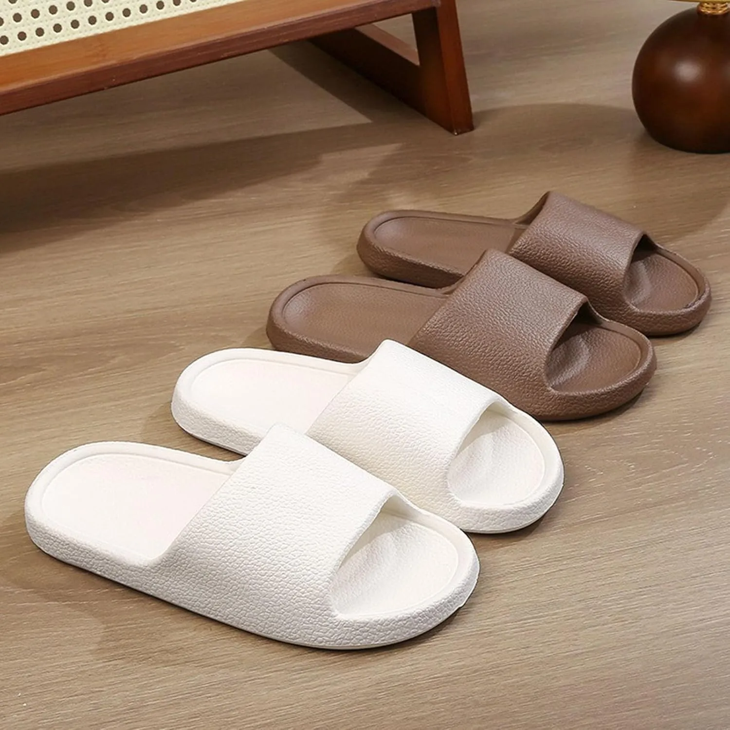 Slipper for Men and Women Indoor Plus Size Slides Bathroom Sandals Arch Support Slippers for Women Indoor Outdoor