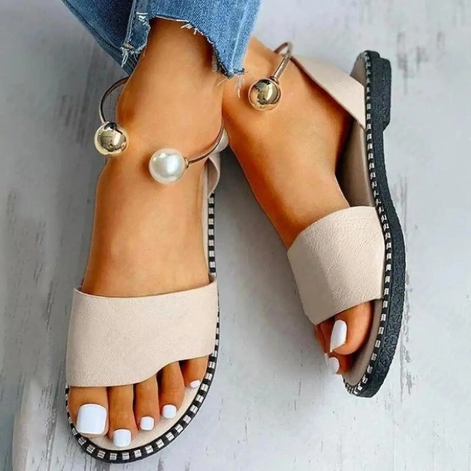 SuanlaTDS Womens Flat Sandals 2025 Dressy Pearl Metal Ankle Open Toe Slip-on Casual Walking Summer Comfortable Daily Wear Bohemian Slides Beach Flip Flops Low Heel Party Shoes Outdoor Sandal