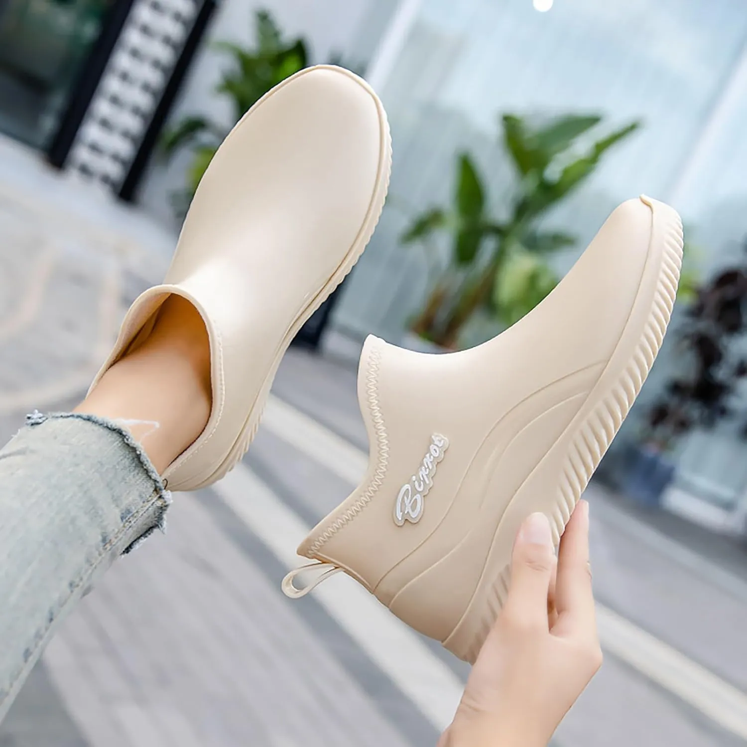 Womens Rain Boots Mid Calf Mens Grounded Footwear Fall Booties 2024 Low Heel Slip On Barefoot Shoes Women's Rubber Rain Boots Waterproof & Anti-slip Womens Chelsea Boots