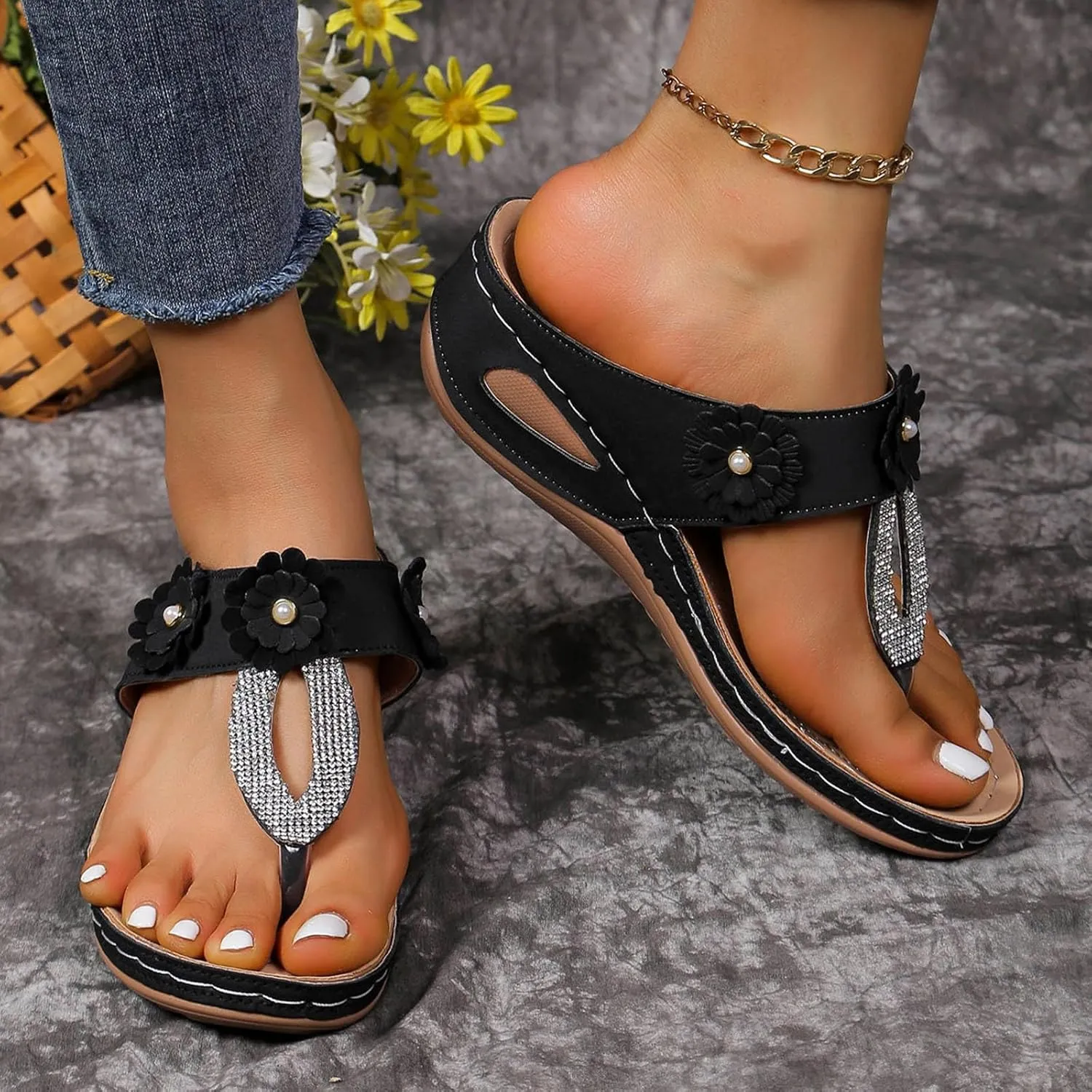 Womens Rhinestones Flip Flops Comfortable Arch Support Beach Sandal Low Wedge Thong Sandals Walking Non-Slip Slides