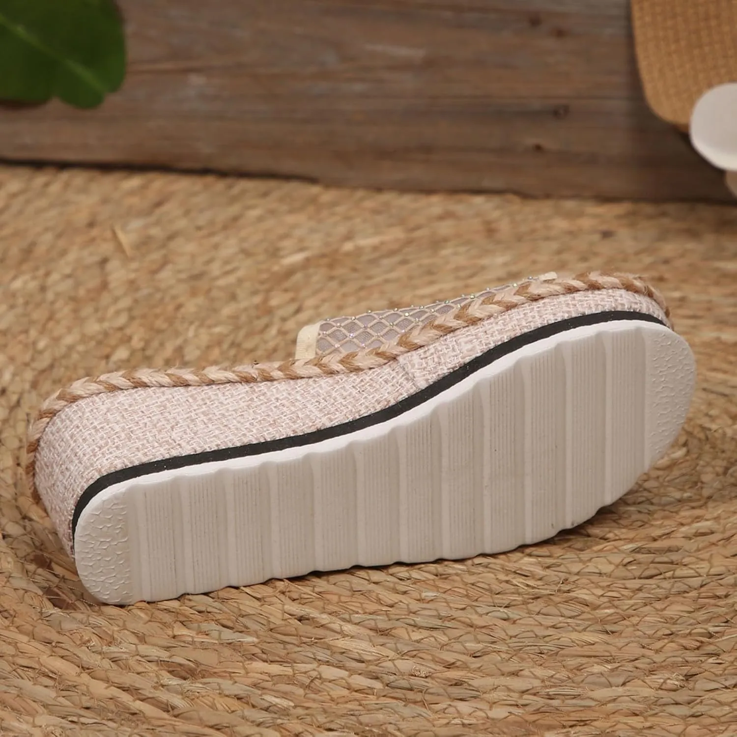 Womens Wedge Sandals Flower Low Heel Wedge Sandals Summer Comfortable Beach Casual Slip On Slide Shoes