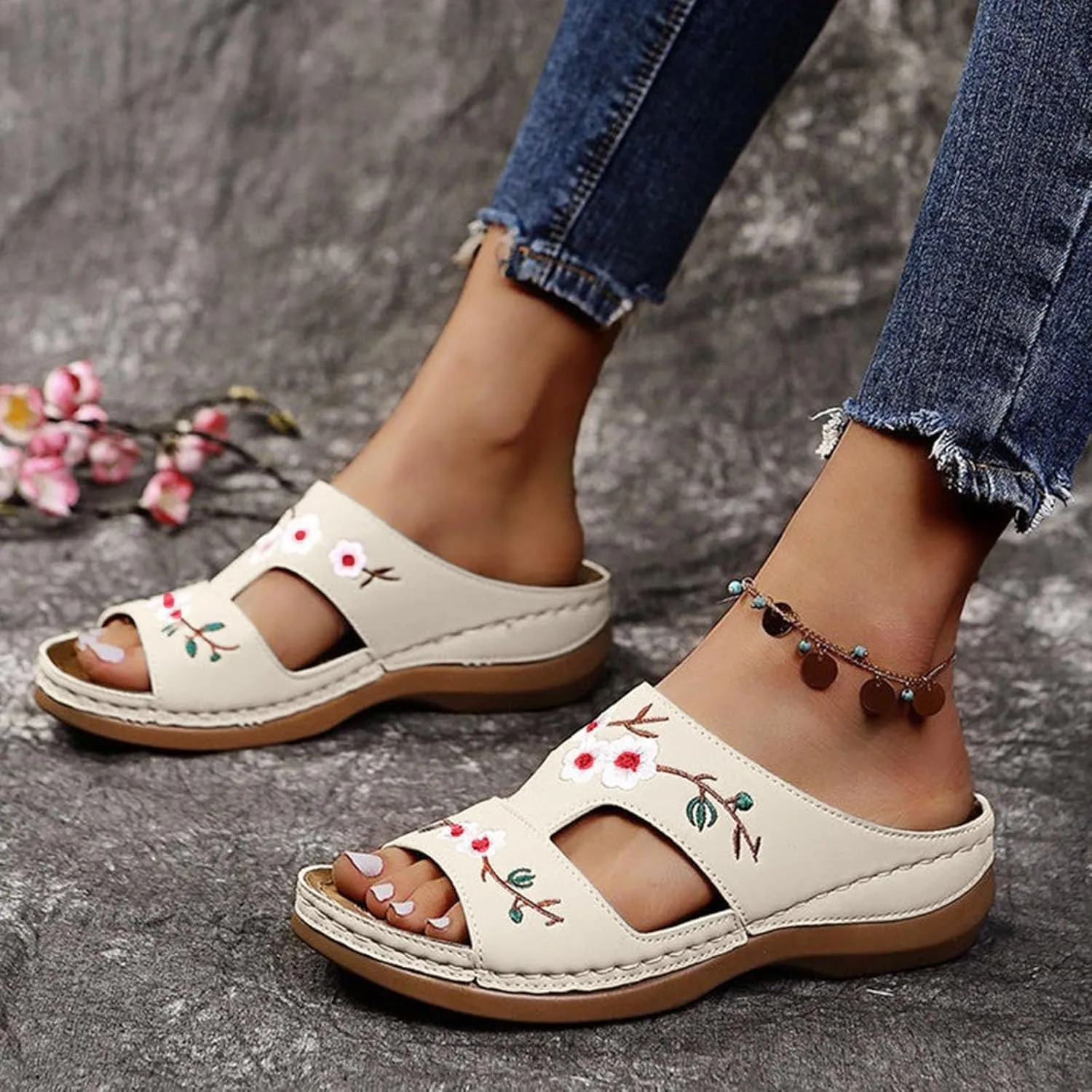 ZSpzx Women's Slide Sandals,Orthopedic Sandals for Women 2025 Slippers Embroidery Flower Comfortable Outdoor Walking Shoes Casual Boho Slip on Memory Foam Beach Plantar Fasciitis Sandals